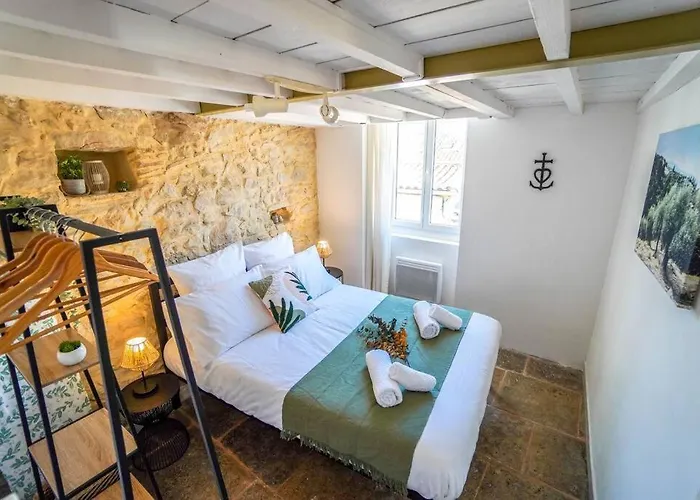 Le Charmant, Calme, Et Climatise ! Lägenhet Nîmes