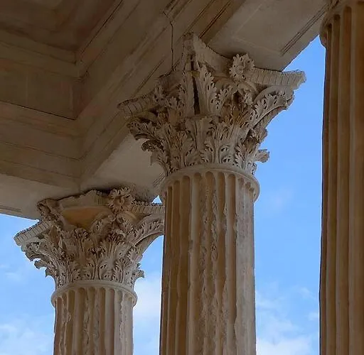 Le Charmant, Calme, Et Climatise ! Nîmes